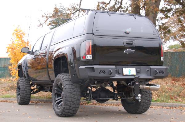 Fab Fours - Fab Fours Heavy Duty Rear Bumper CH08-W1450-1