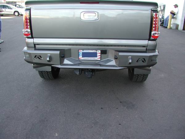 Fab Fours - Fab Fours Heavy Duty Rear Bumper CH99-W1250-1