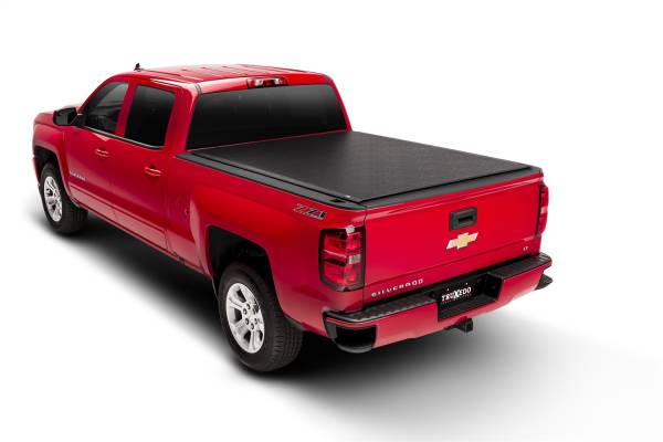Truxedo - Truxedo Lo Pro-16-18 (19 Leg/Lim) Silv/Sierra 1500/16-19 2500HD/3500HD 8ft. w/Sport Bar 572901