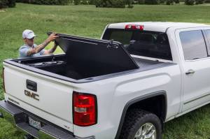 TrailFX - TrailFX Hard Tri Fold Low Profile Lockable Using Tailgate Handle Lock Fiber Reinforced TFX5521 - Image 2